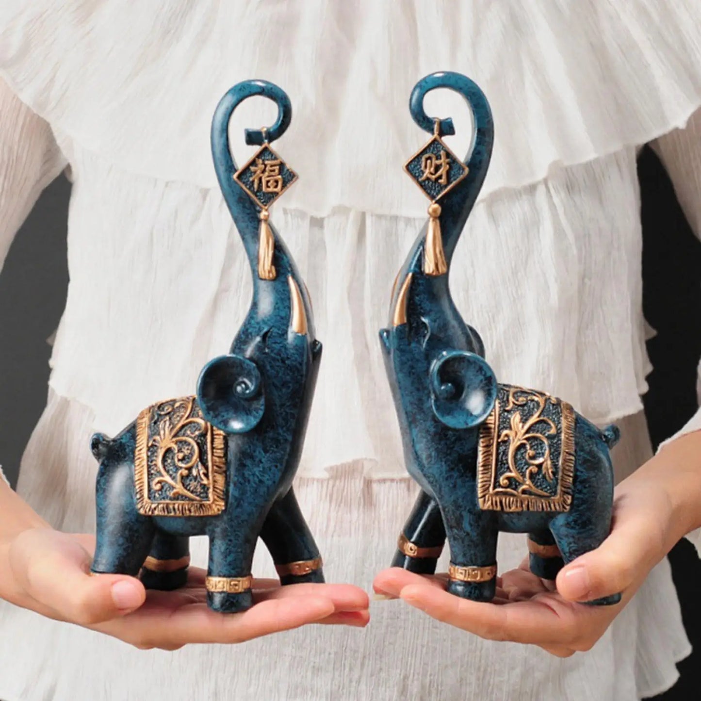 2Pcs Nordic Style Resin Elephant Statues | Animal Sculpture Ornaments for Home Office Decoration Dorm Desktop Decor Birthday Gift