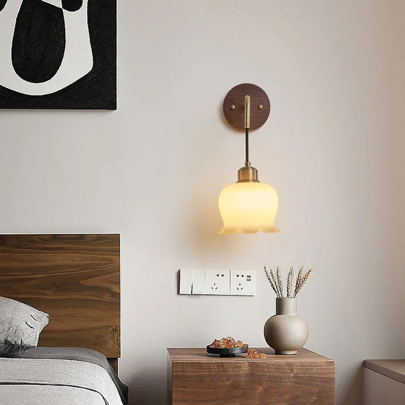 Ancient Style Light| Luxury Living Room Vybe| Japanese Retro Copper Hallway Wall Lamp