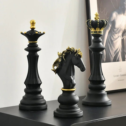 Resin Retro Figurine| Black White Chess Pieces|  Room  Decor